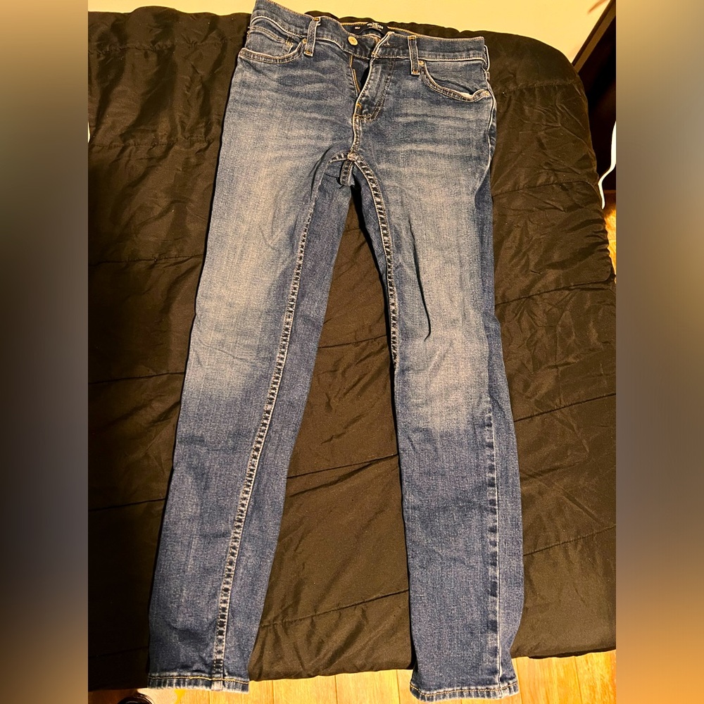 Hollister jeans